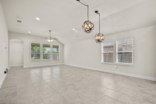Building Photo - 3508 De Torres Cir