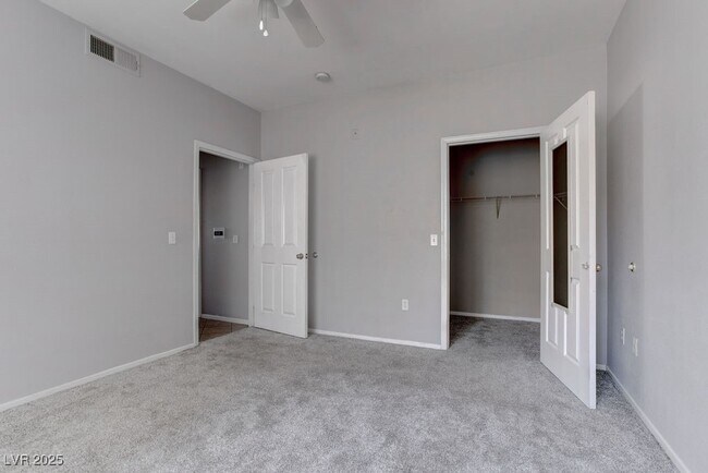 Building Photo - 2900 Sunridge Heights Pkwy