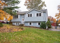 Building Photo - 7 Black Birch Rd