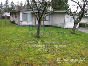 Building Photo - 7440 S. Pine-