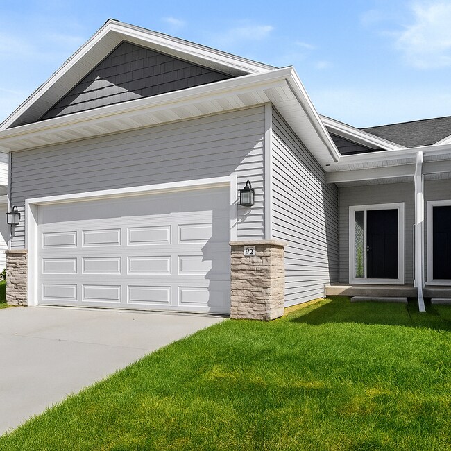 Building Photo - Brand New Townhome - Incredible Space