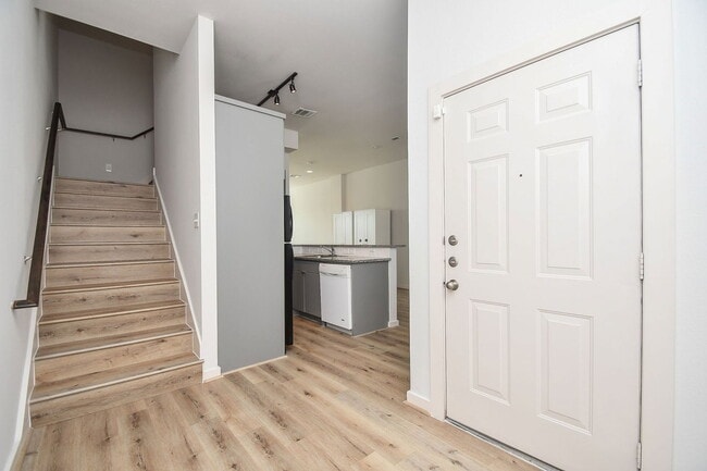 Building Photo - 4108 McKinney St