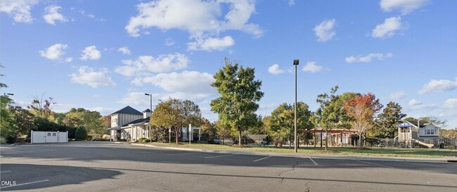 Building Photo - 1304 Cozart St