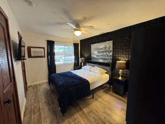 Building Photo - 1 Bedroom - 1 Bathroom