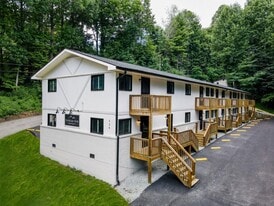 Building Photo - Stadium View Apartments