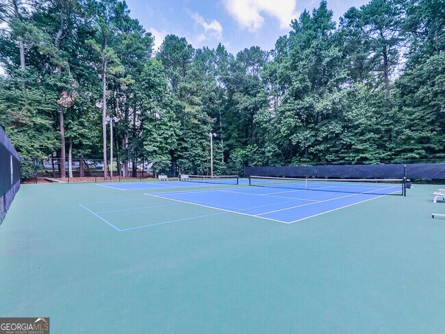 Building Photo - 1540 Brookcliff Cir