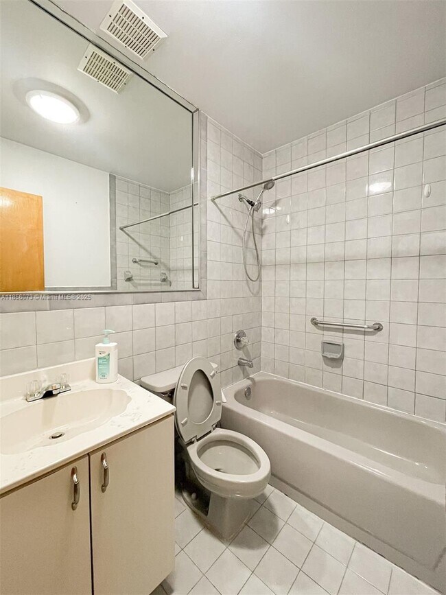 Building Photo - 14512 SW 96th Terrace
