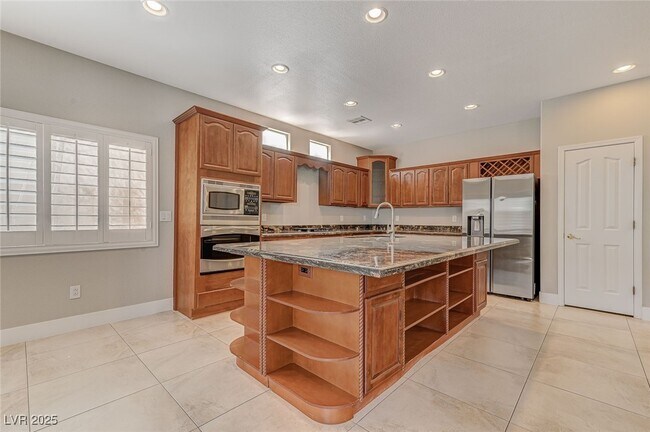 Building Photo - 4437 Verdiccio Ave