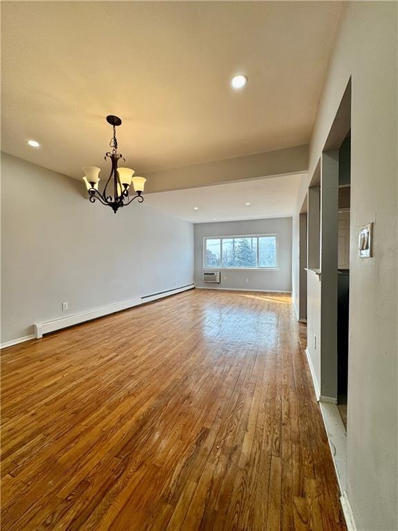 Building Photo - 1425 E 80th St