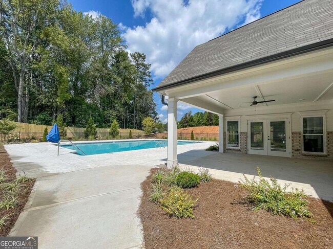 Building Photo - 3820 Denton Dr