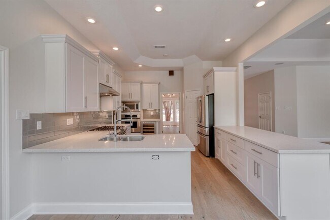 Building Photo - 3908 Edwards Mountain Dr