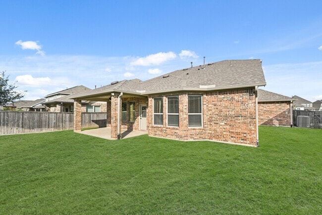 Building Photo - 15703 Monkey Rock Dr