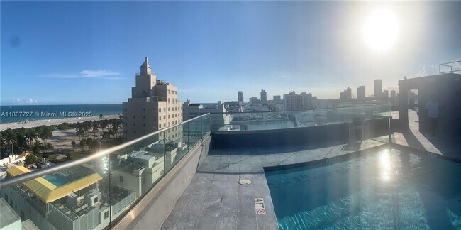 Building Photo - 1255 Collins Ave