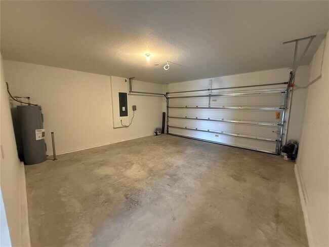 Building Photo - 4659 Ostero St