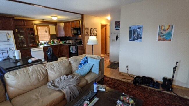 Building Photo - 118 Duplex