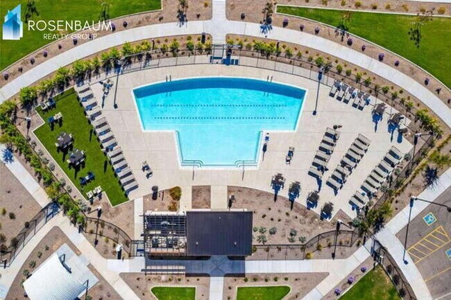 Building Photo - 3903 101st Dr