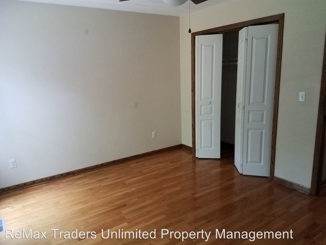 Building Photo - 4 br, 4 bath House - 517 Coal Bank Rd.