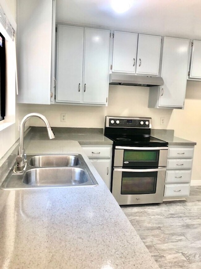 Primary Photo - Charming 3 Bedroom, 2.5 Bath end unit Town...