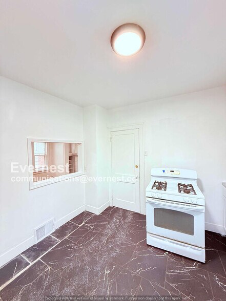 Building Photo - 13279 Coyle St