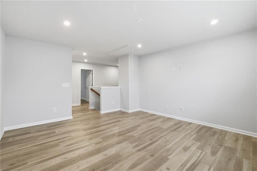 Building Photo - 1543 Maston Rd