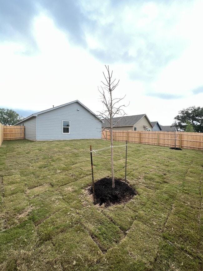 Building Photo - 14814 Dillard Ml