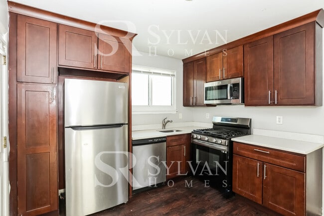 Building Photo - Living where You Love is Good for your Heart!