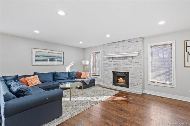 Building Photo - 6352 Orchard Dr