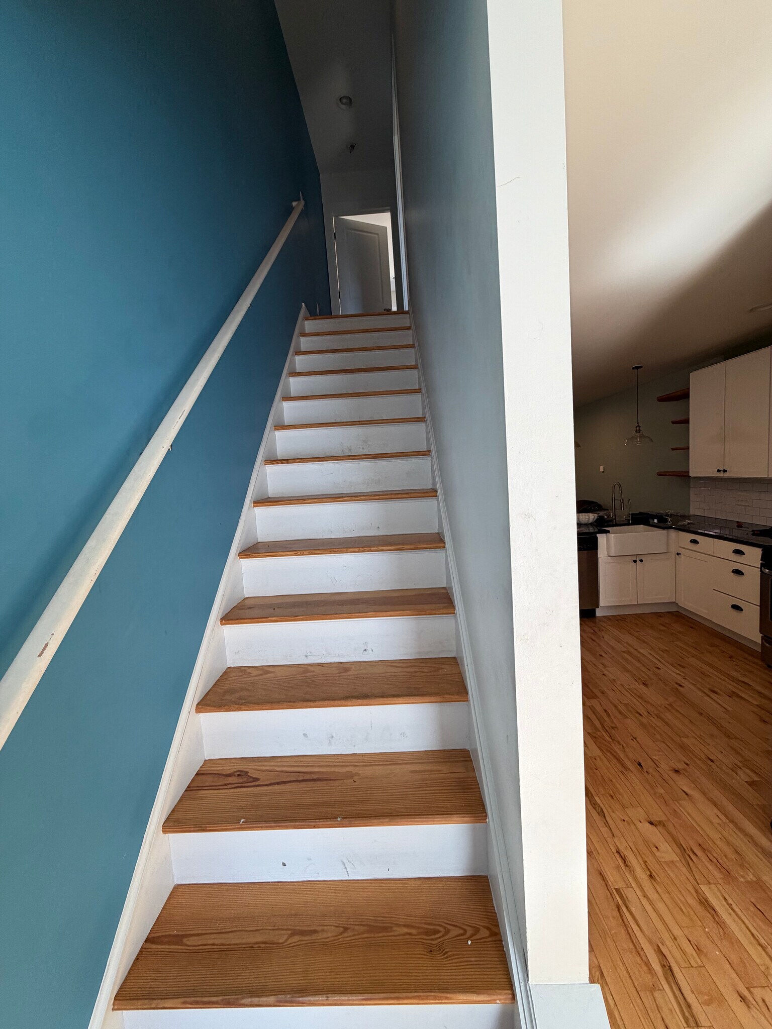 Building Photo - 3034 Baltz St