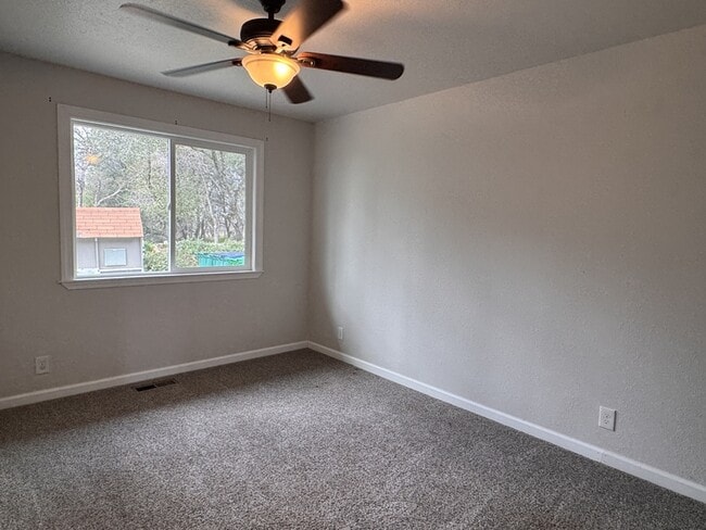 Building Photo - 17554 Patricia Way