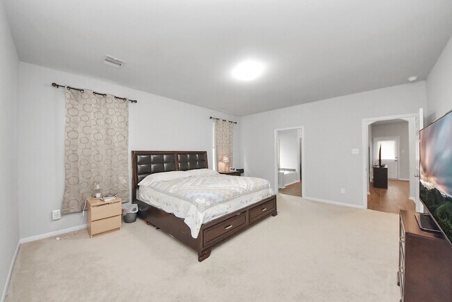 Building Photo - 4239 Wyanngate Dr