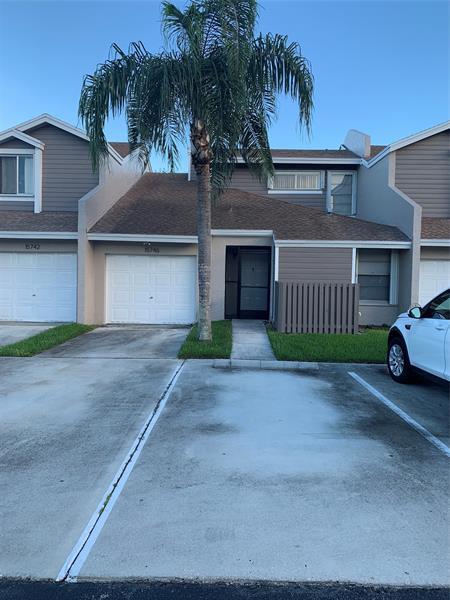 Building Photo - 15746 Woodgate Pl