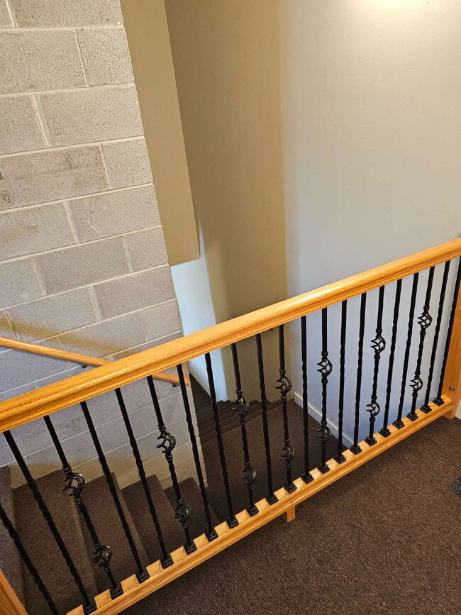 Building Photo - Unique 2 Bedroom Downtown Mount Clemens Loft with Updated Kitchen, Spacious Living Room, Balcony ...