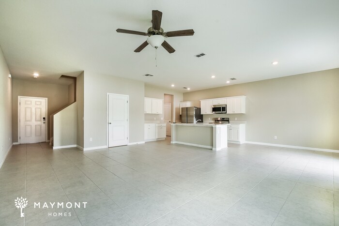 Building Photo - 2709 Island Pond Dr