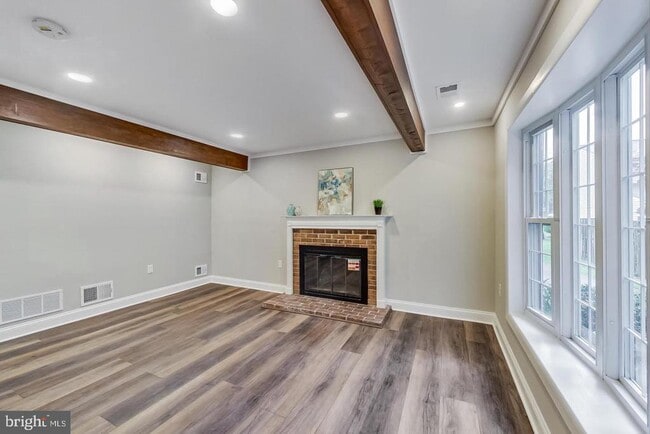 Building Photo - 8530 Monticello Ave