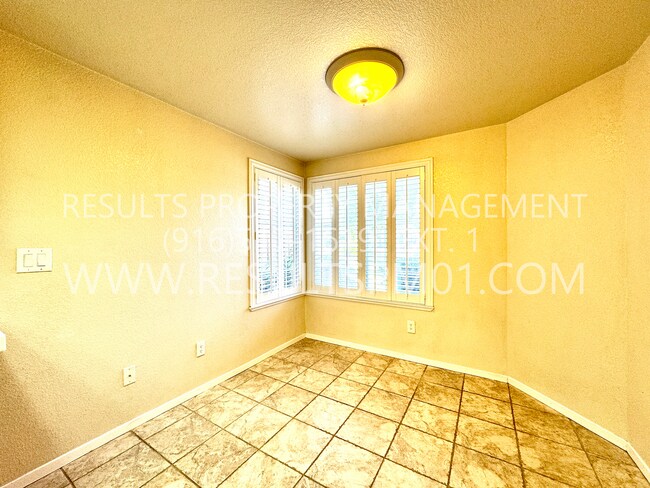 Building Photo - Charming 3-Bedroom Home in Prime Location
