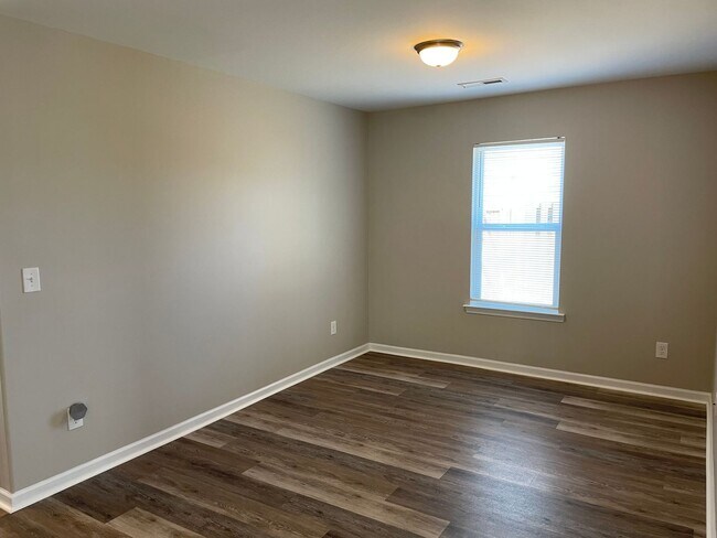 Building Photo - 3 bedroom, 2 bath home for rent in Brookstone in Sunset Harbor in Bolivia