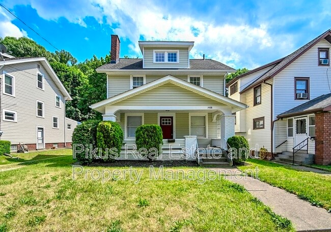 Primary Photo - 1438 34th St NW