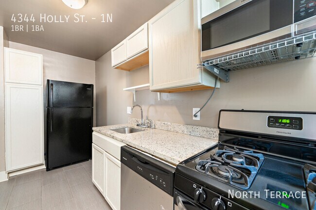Building Photo - 4344 Holly St