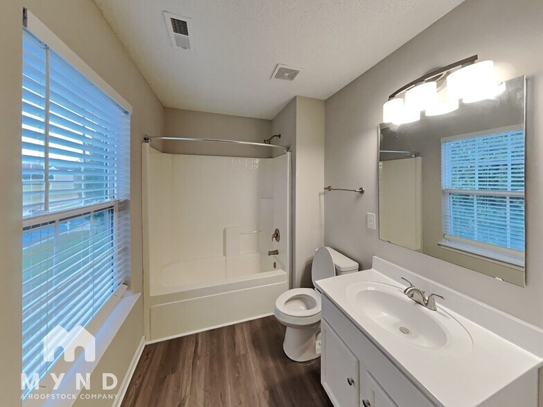 Building Photo - 9209 White Aspen Pl