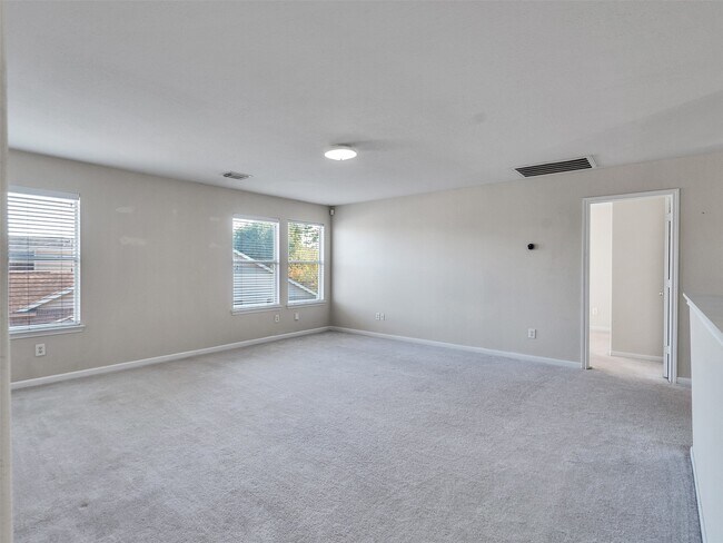 Building Photo - 29650 Legends Green Dr