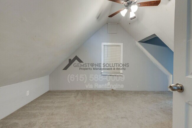 Building Photo - 2930 Primrose Cir