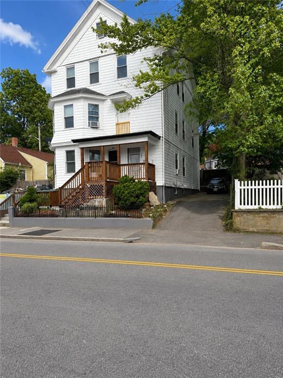 Building Photo - 982 Douglas Ave