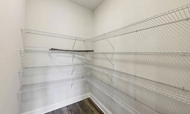 Building Photo - Welcome to Overlook at Marina Bay: Luxury and Comfort Combined