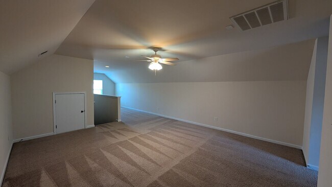 Building Photo - 4848 Pepper Dr