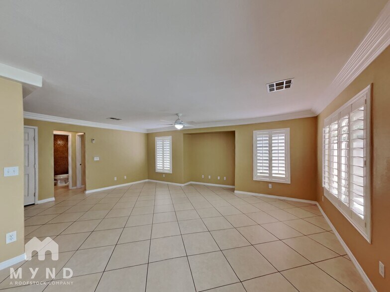 Building Photo - 5853 Tarpon Glade Ct