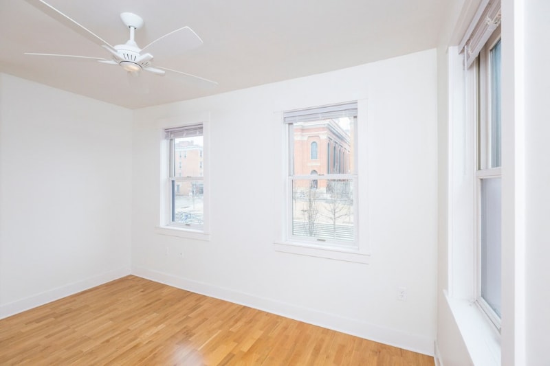 Building Photo - 1211 Broadway