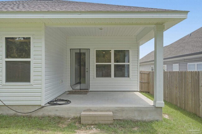 Building Photo - 232 Camellia Dr