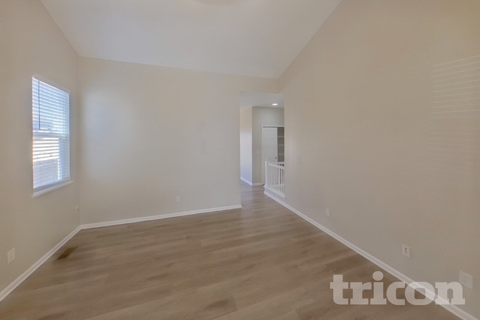 Building Photo - 565 Winebrook Way