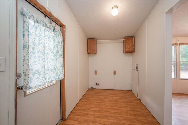 Building Photo - 16495 Taurus Ct