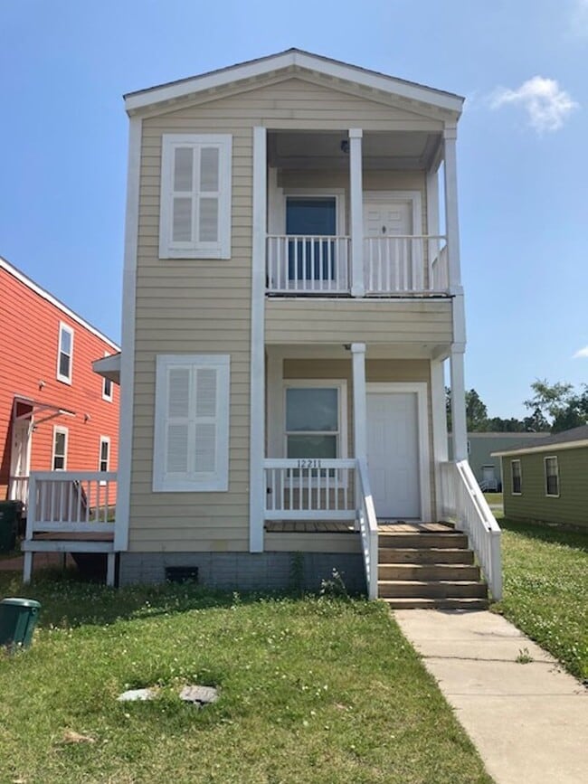 Building Photo - Gulfport 3 Bedroom